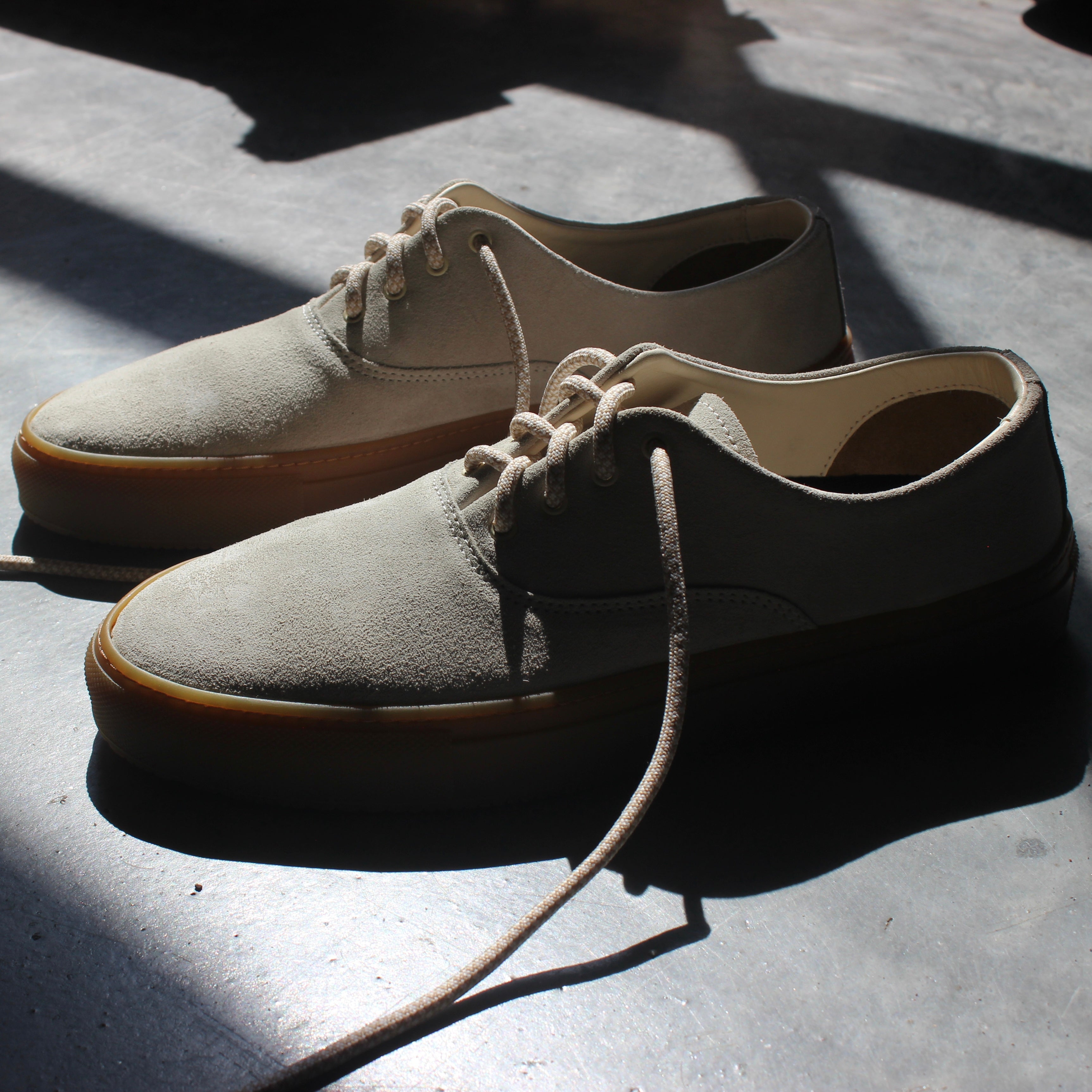 Men’s CV | Cement and Gum