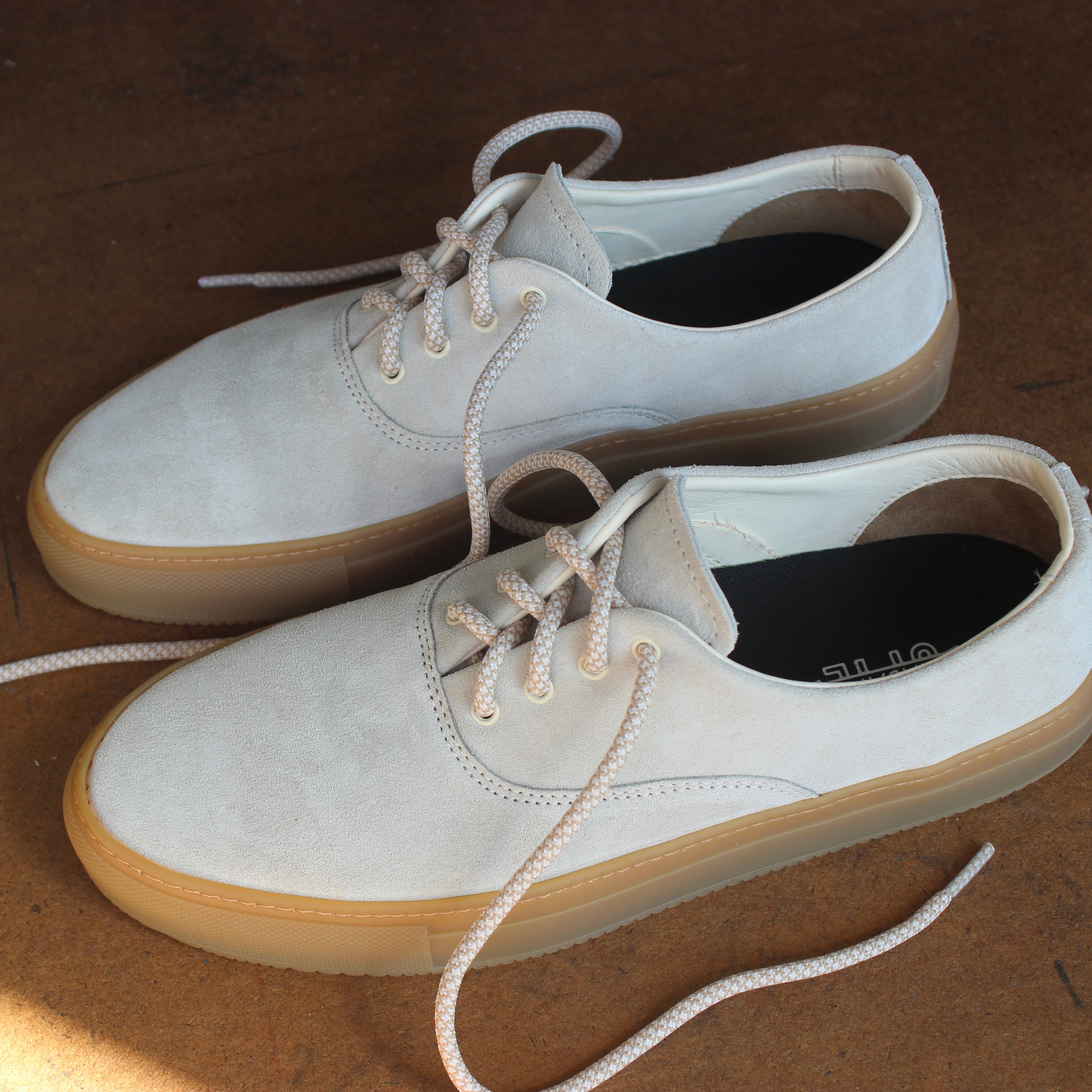 Men’s CV | Cement and Gum