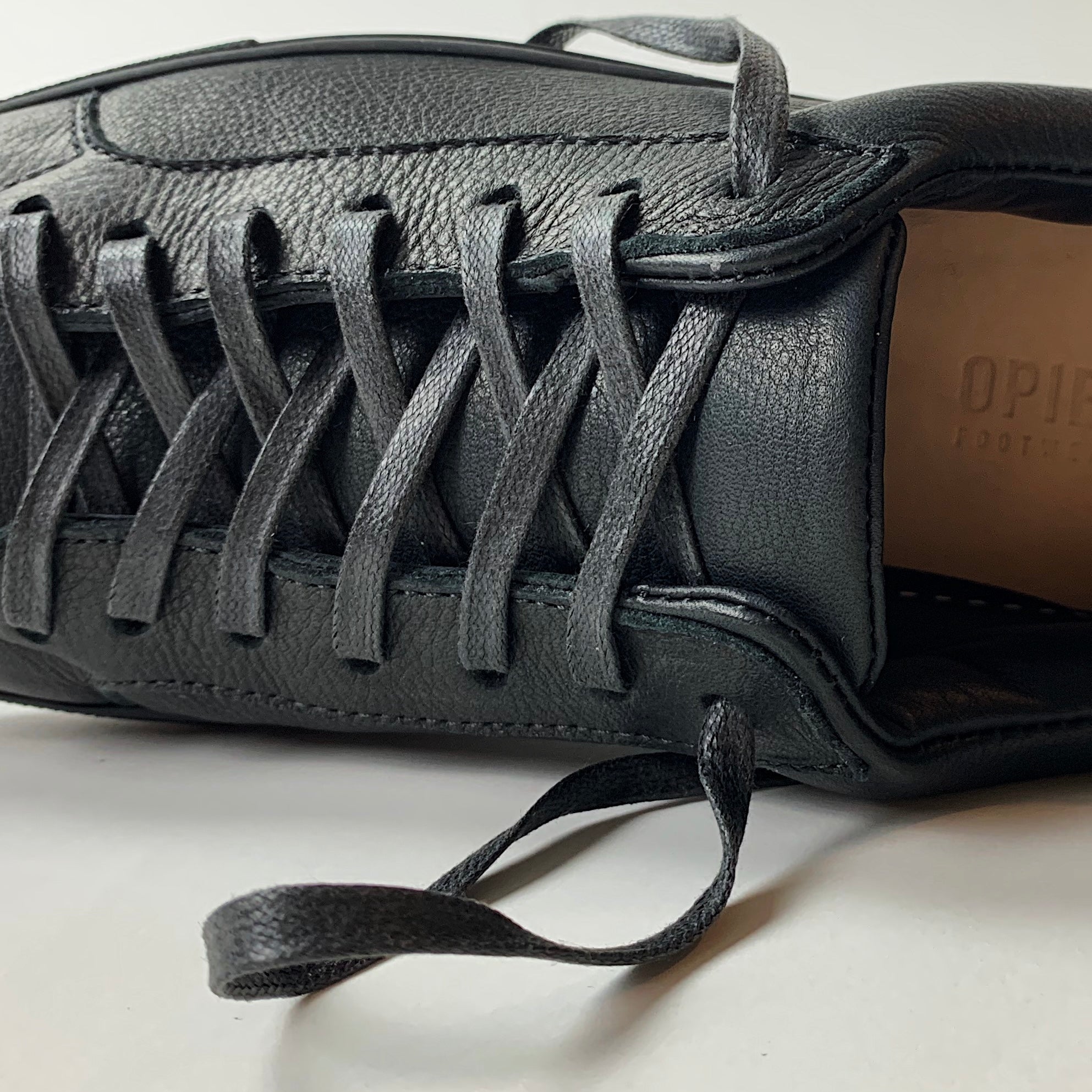 Glazed Cotton Laces (Black)