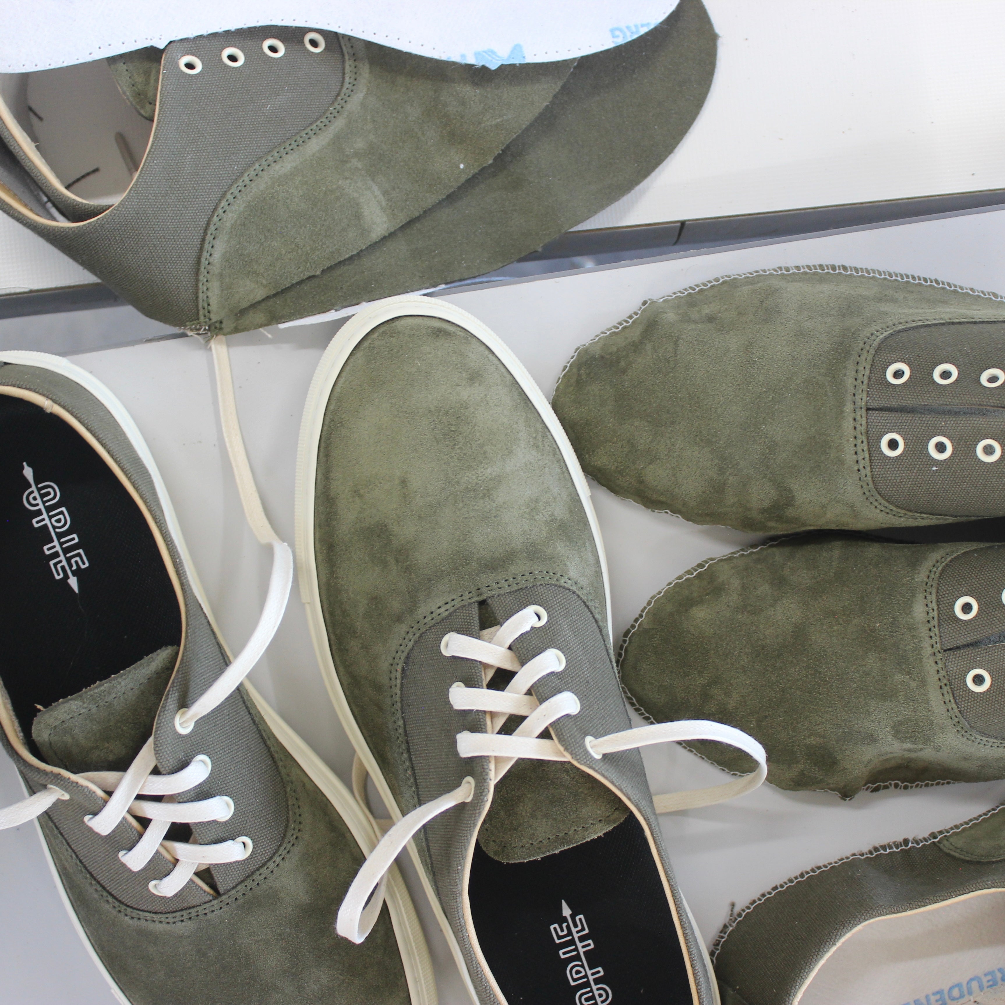 Men’s CV in Olive (Canvas + Suede)