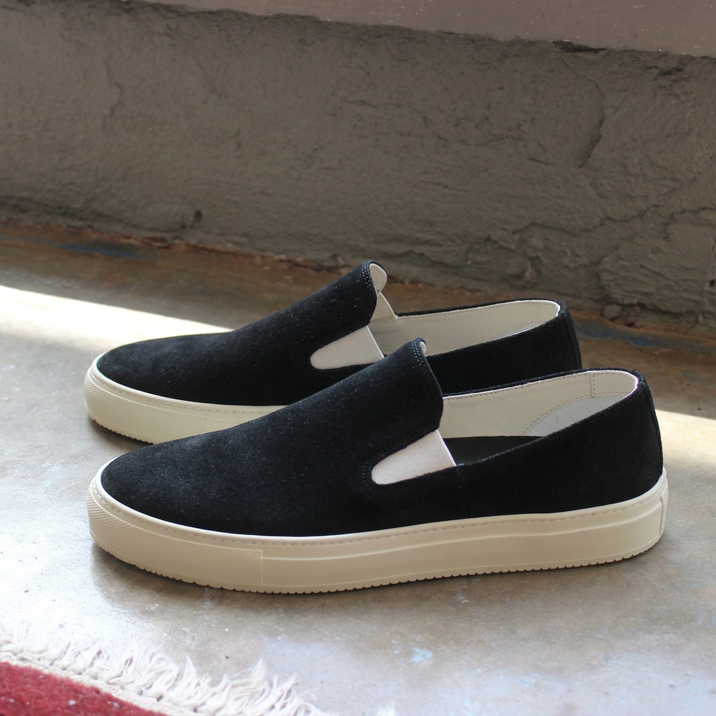 Pre-order Men's Slip On | Black