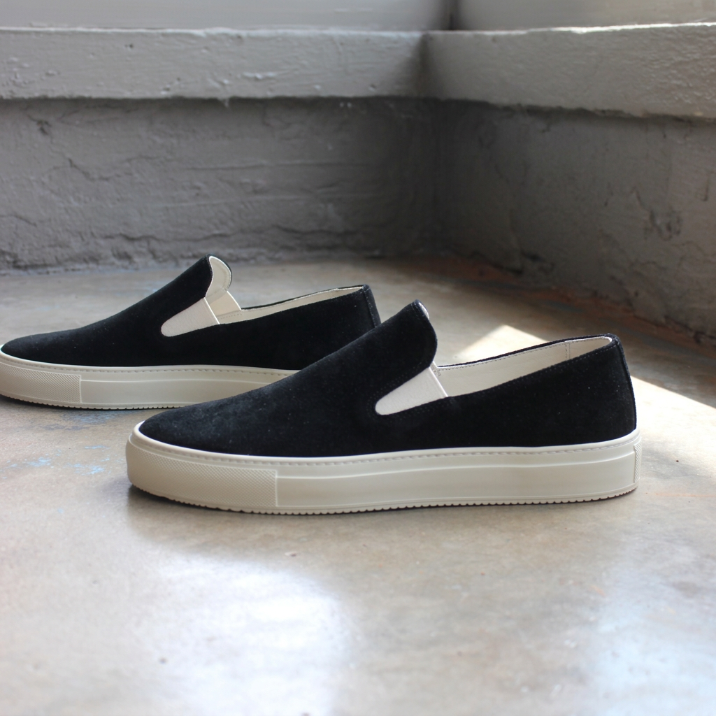 Pre-order Men's Slip On | Black