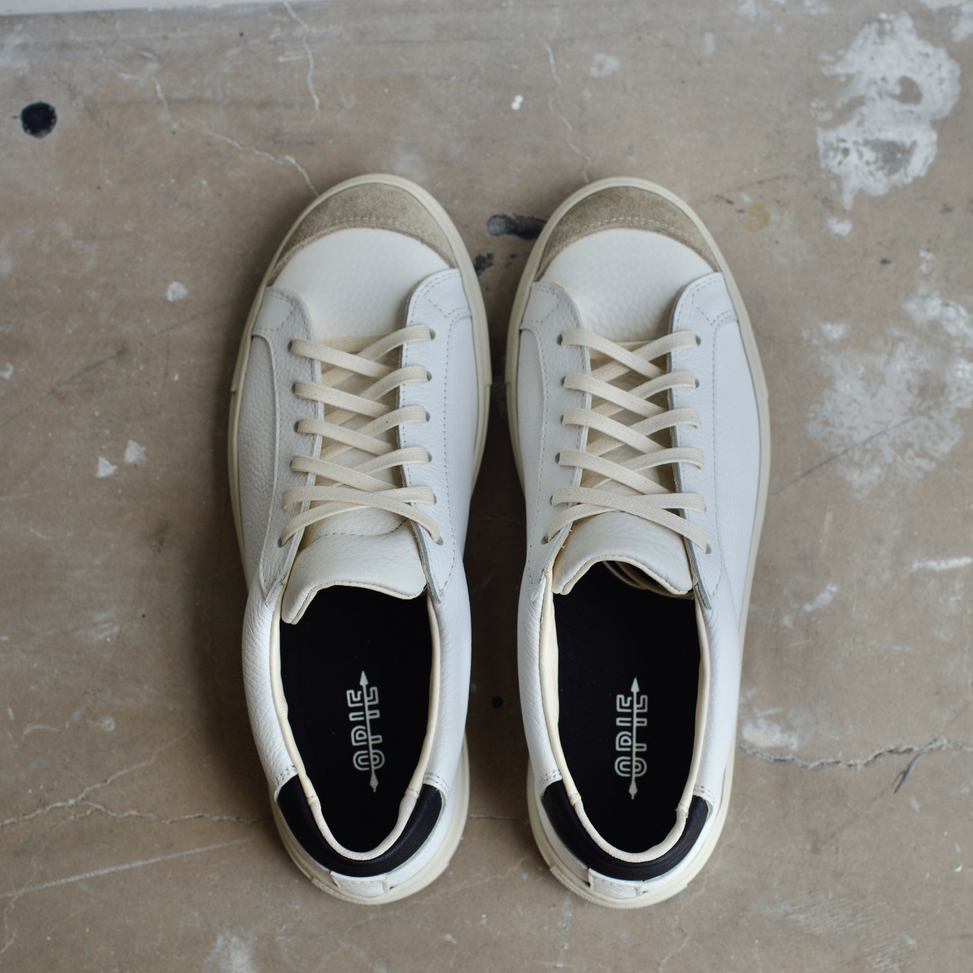 Preorder Men's James Court Sneaker | Lo | Ivory and Black