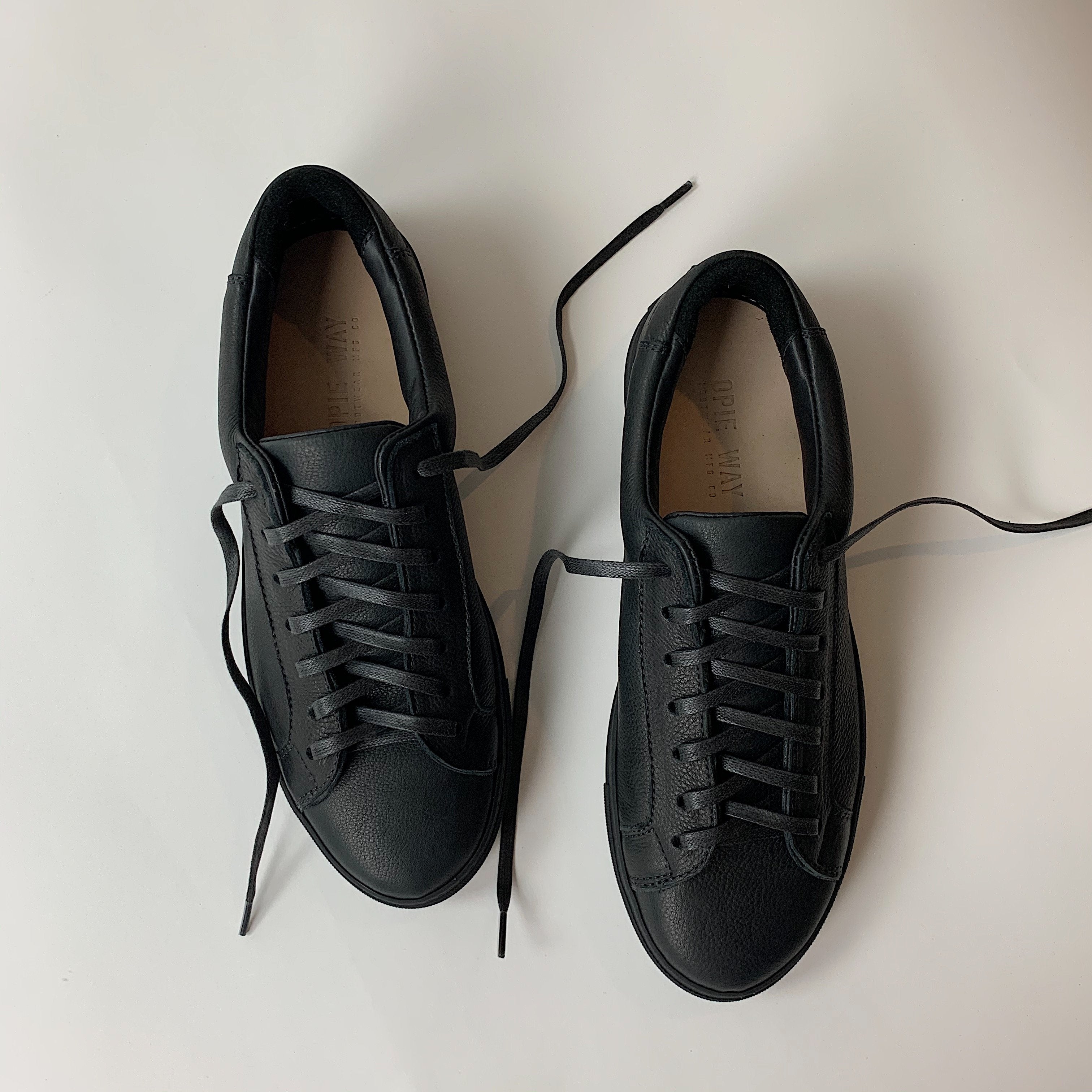 Women's James Court Lo | All Black - Size 8