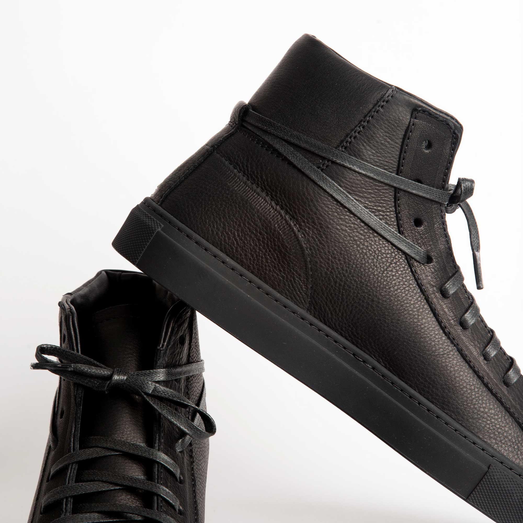 Pre-order Men's James Court Sneaker | Hi | All Black